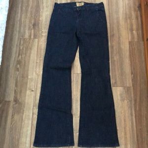 Trouser fit jeans